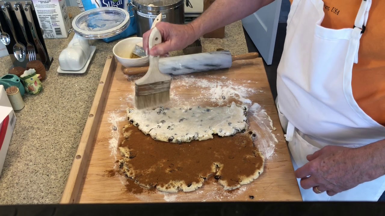 Cinnamon Raisin Scones