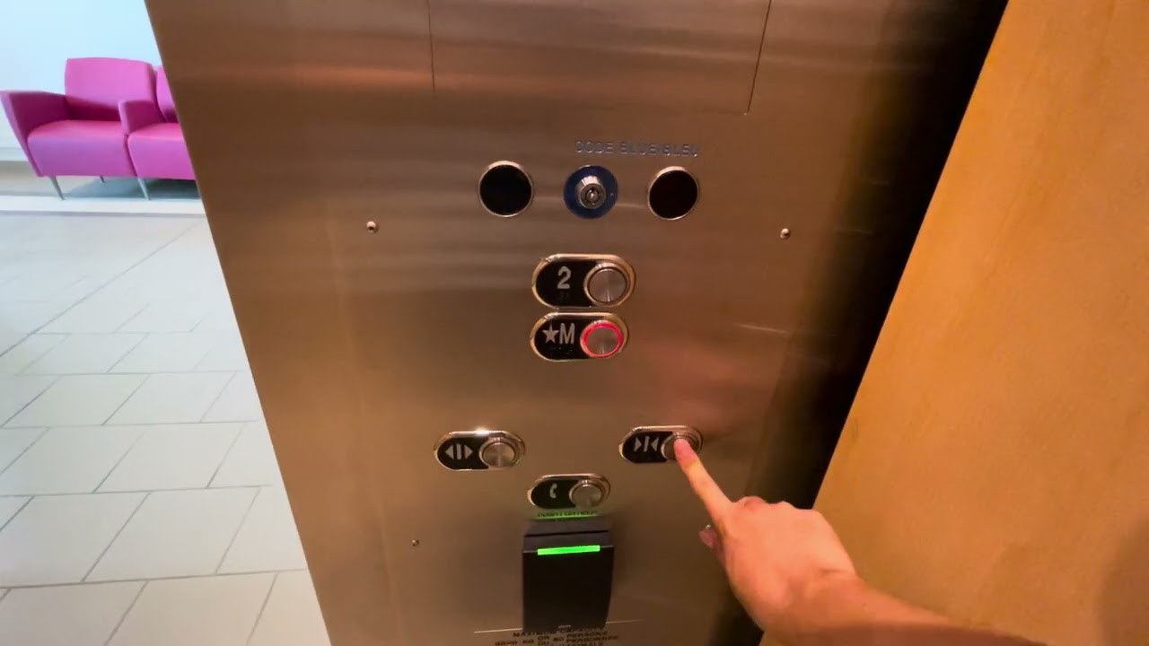 Huge Modern Hydraulic Elevators - Erinoakkids, Mississauga ON