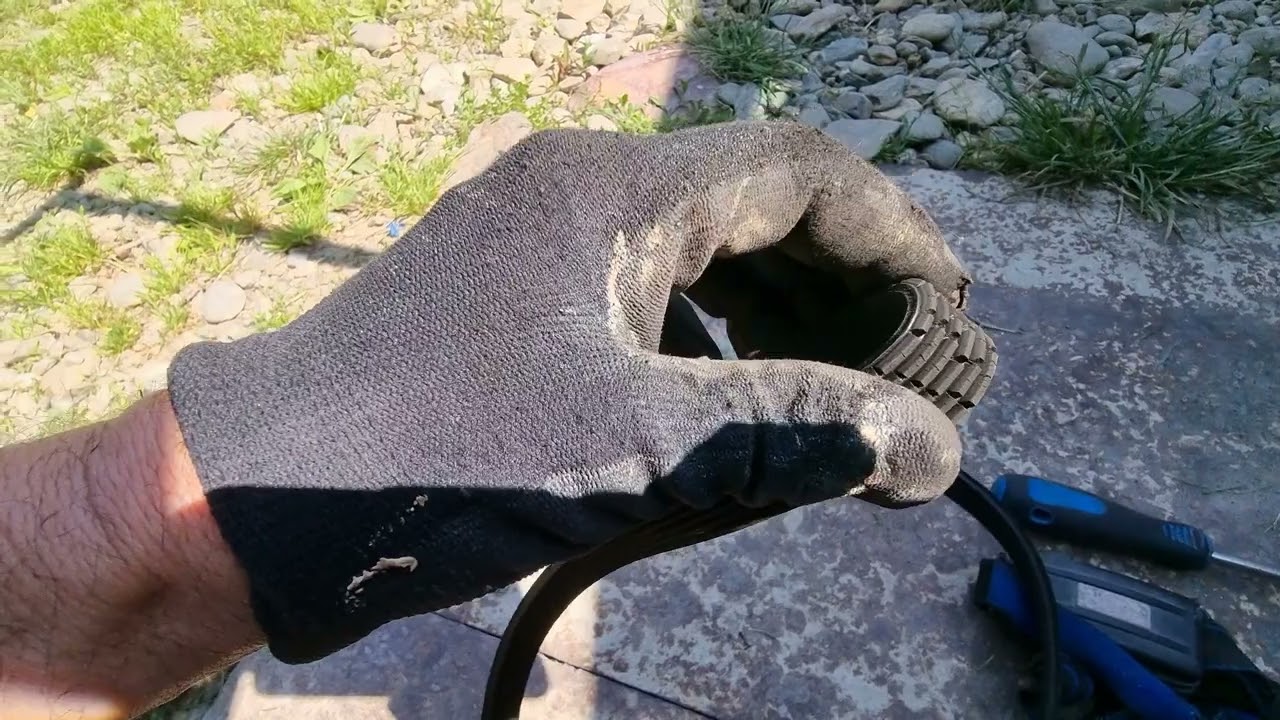 Renault Megane/Scenic 3 -1.5dci - замена ремня привода вспомогательных агрегатов