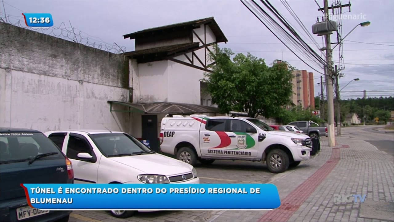 Agentes do Deap encontram túnel no Presídio Regional de Blumenau