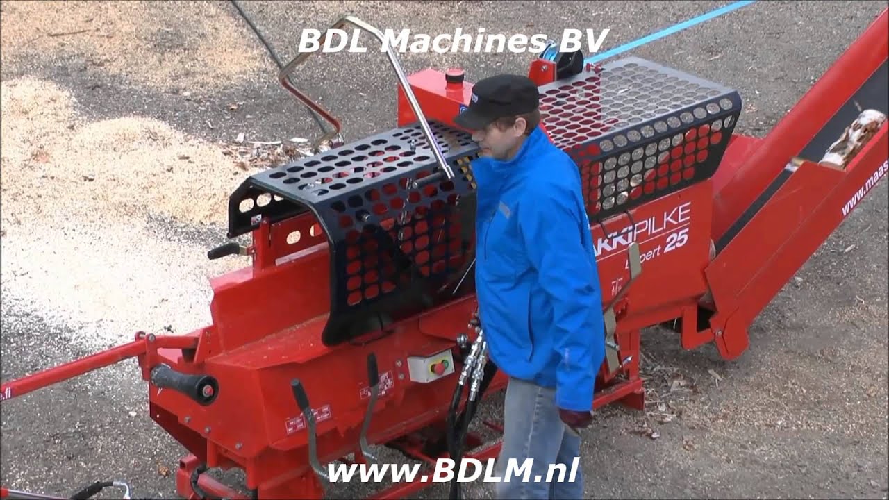 Firewood processor Hakki Pilke Expert 30 Brennholz Säge spaltautomat zaagkloofmachine