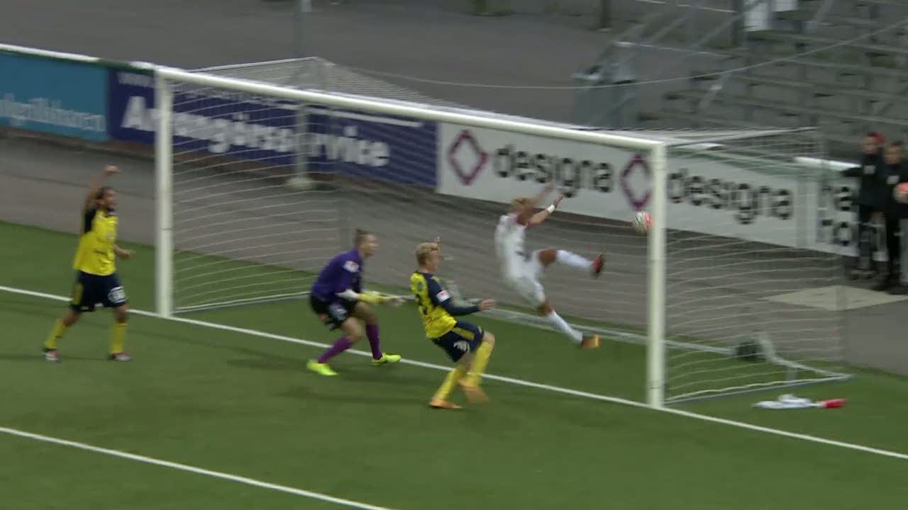 H&ouml;jdpunkter: &Auml;ngelholm f&aring;r en po&auml;ng i sista minuten mot Assyriska i Superettan - TV4 Sport