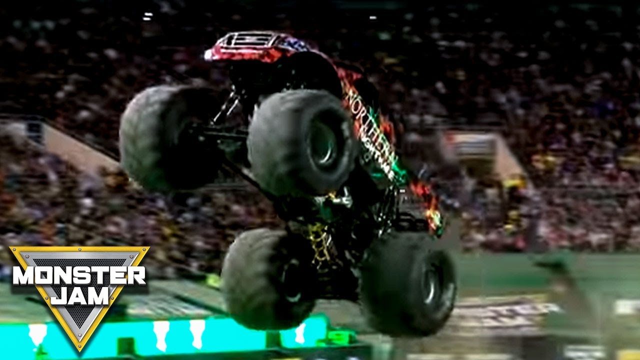 Northern Nightmare (Cam McQueen) Freestyle | World Finals 2016 | Monster Jam