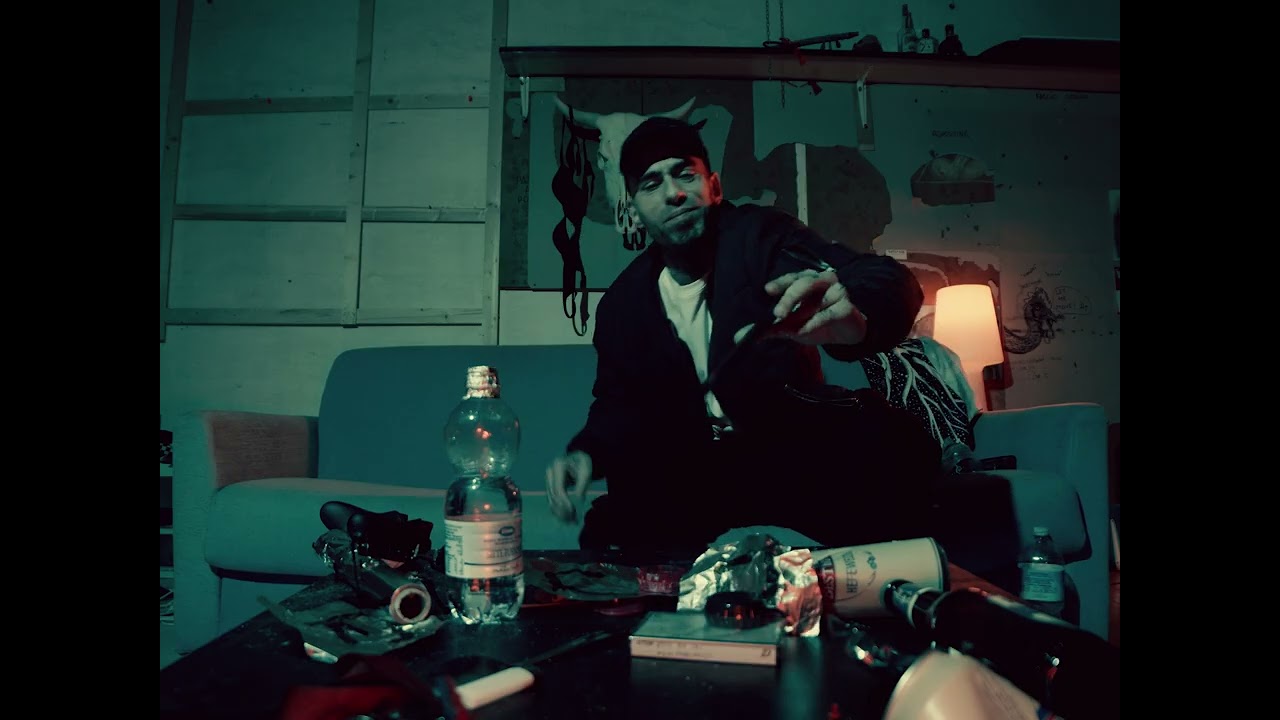 KXLLMAURX - Watchin' ya back feat Vacca (Visual video)