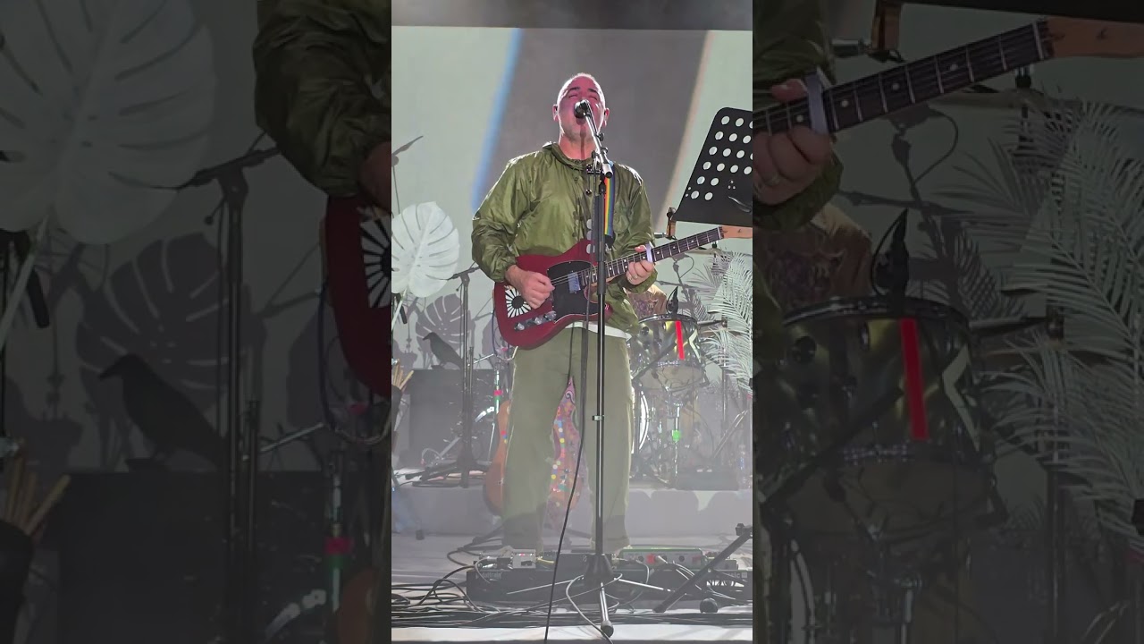 The Beta Band. Assessment. The Barrowlands, Glasgow. 26/09/25.