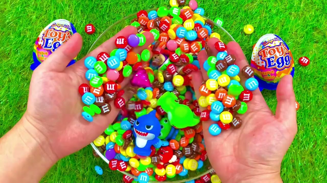 Colorful Surprise Eggs Mixing ASMR 🌈 Satisfying Visual Cleanse (No Talking)