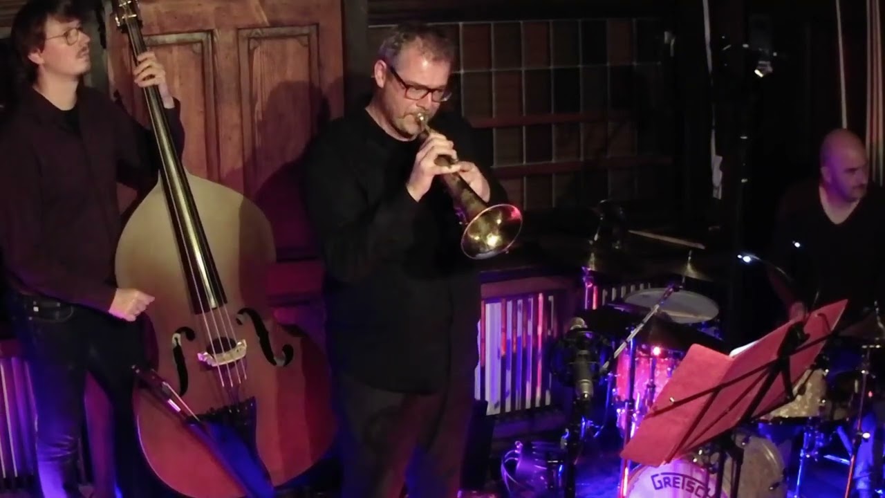 For K (T. Weber) played by Moon Alley