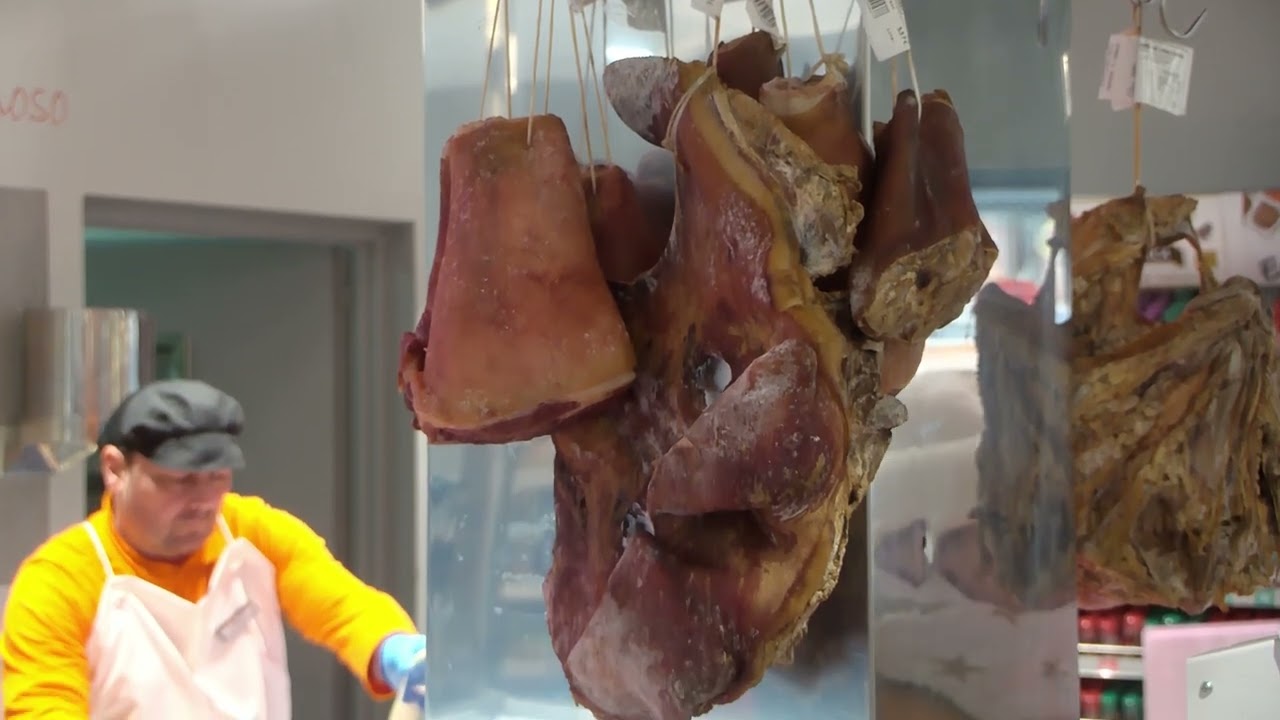 Cerdo, grelos y lamprea conforman la trilogía de la gastronomía del frío en Ourense