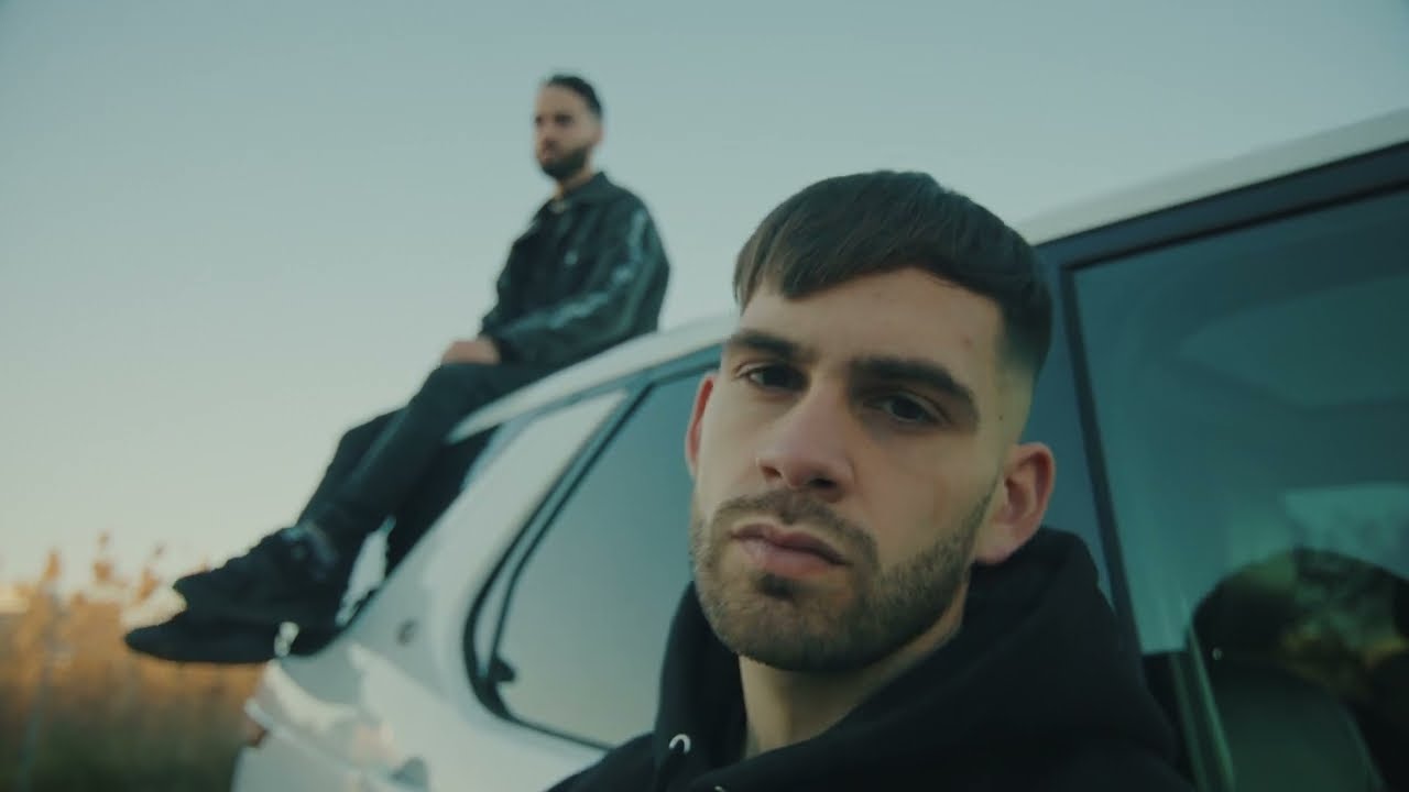 ERRECÉ - PUÑALES (VIDEOCLIP)
