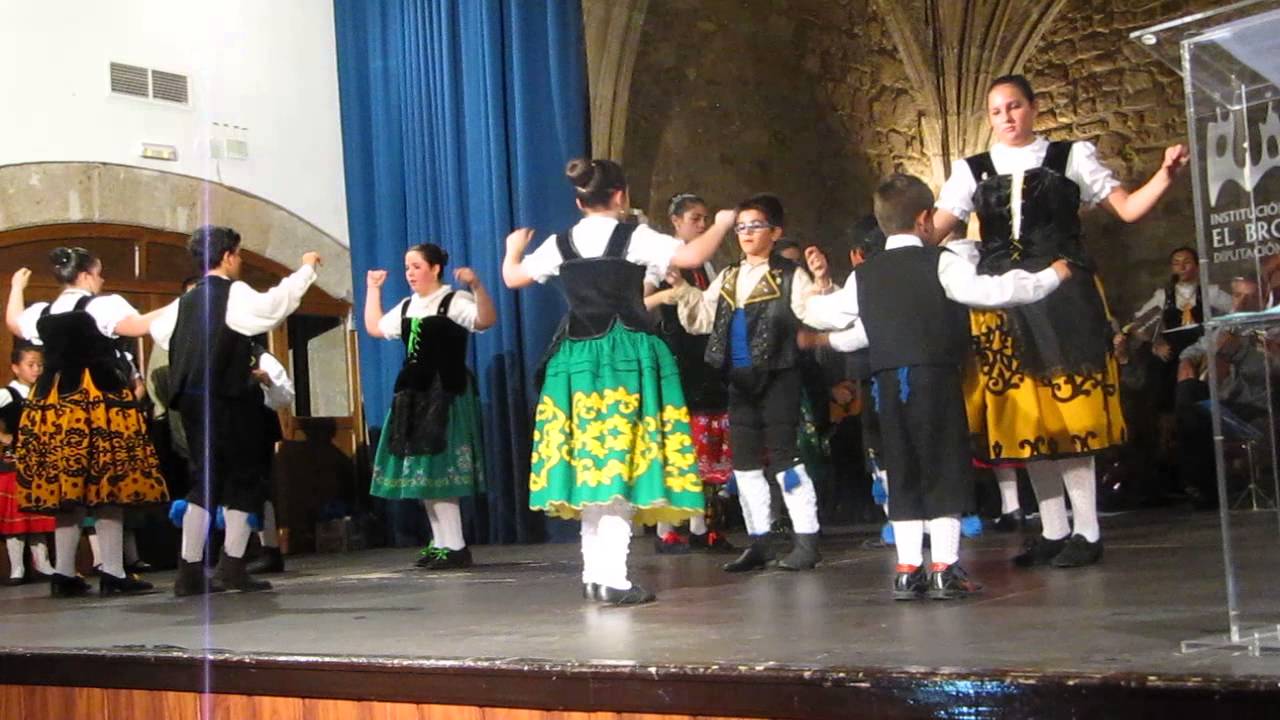 Jota de Plasencia. Grupo Infantil Chispas. Auditorio Sta, María. Plasencia