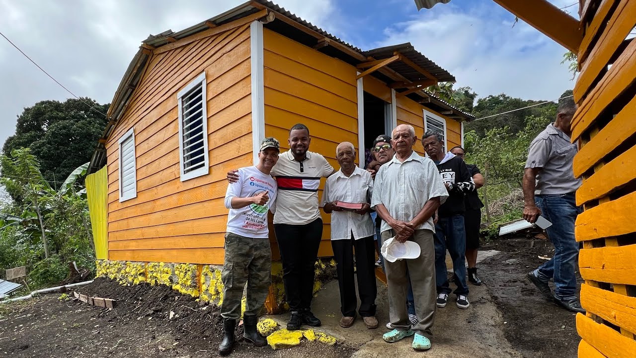 INAUGURAMOS🎉 LA CASA DE ANTONIO Y SILVESTRE BAJO LLUVIA MISIÓN CUMPLIDA .VIVIENDO LA VIDA DEL CAMPO 