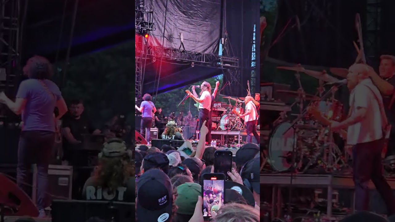 IDLES FEATURING JACK WHITE RIOT FEST 2025