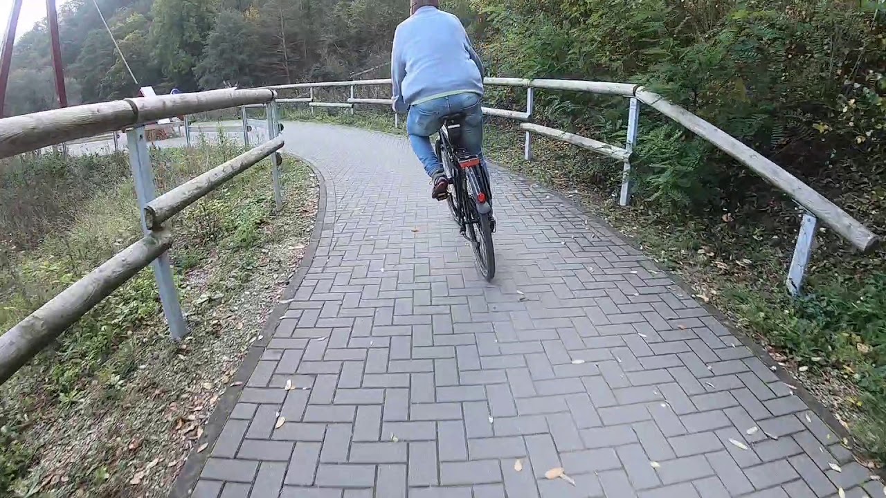 Ahrradweg von der Quelle in Blankenheim bis zur Mündung in den Rhein.