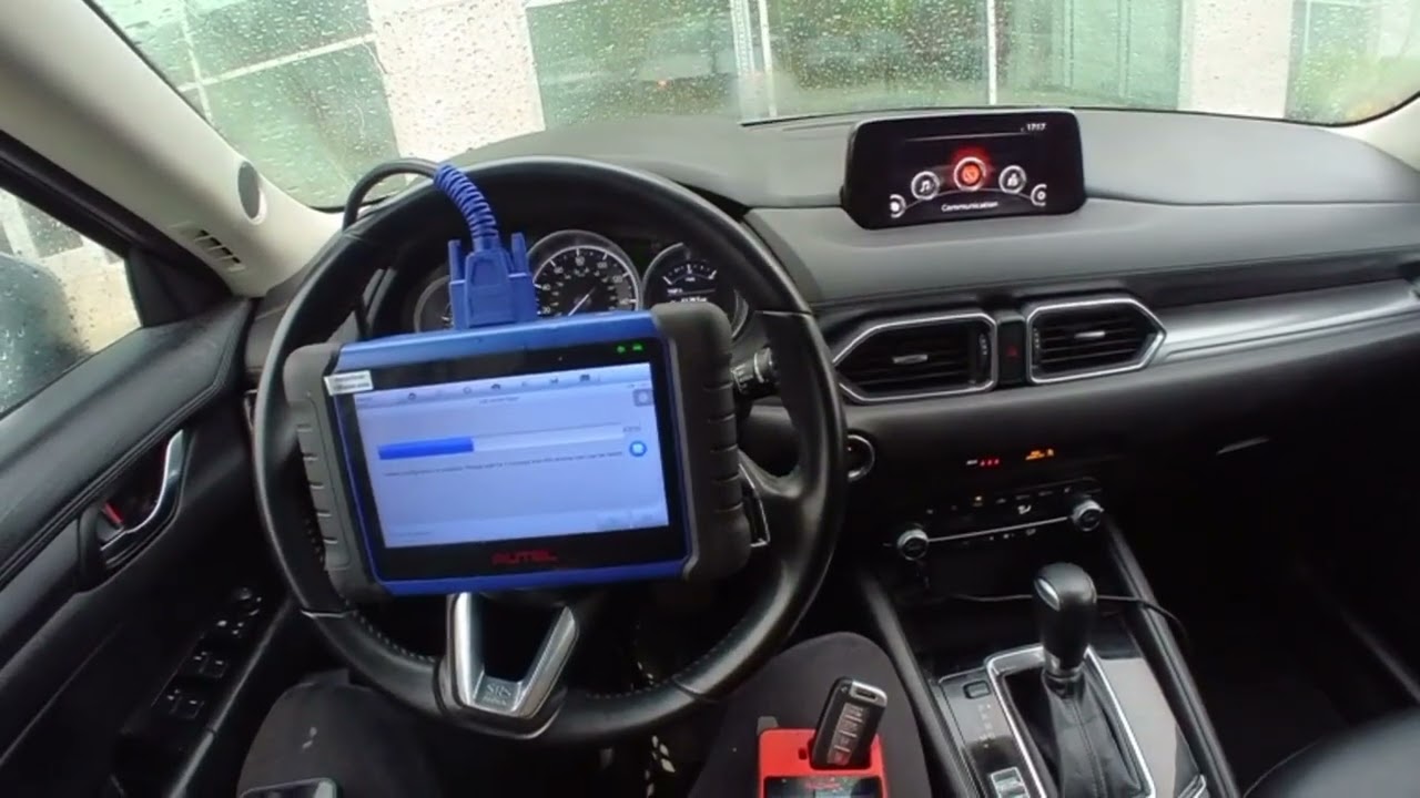 Авто Ключник Из Америки / MAZDA CX5 2020 / AUTEL IM508  KM100 / Обучение Нового Ключа