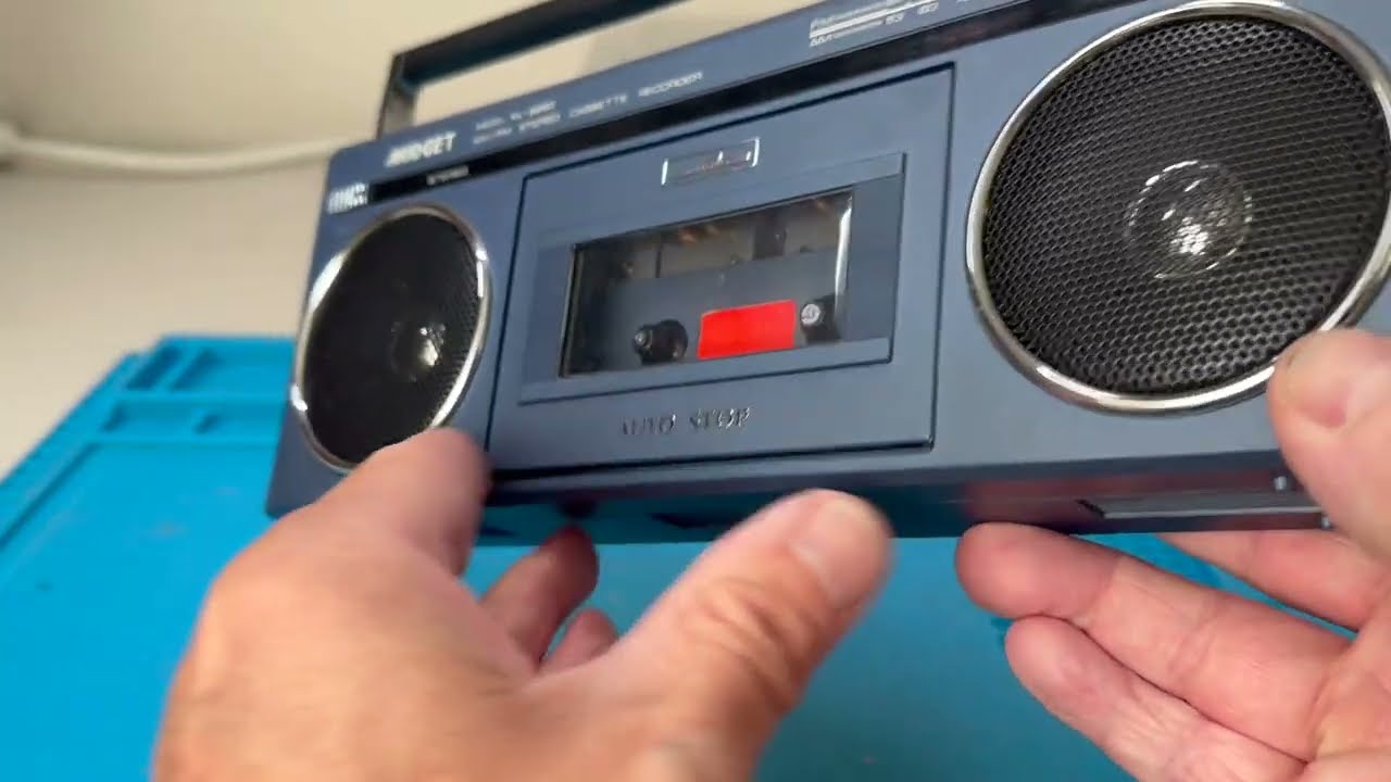 Tiny Boombox? Vintage Midget KL-2200 Repair Belts and Tires made in Korea