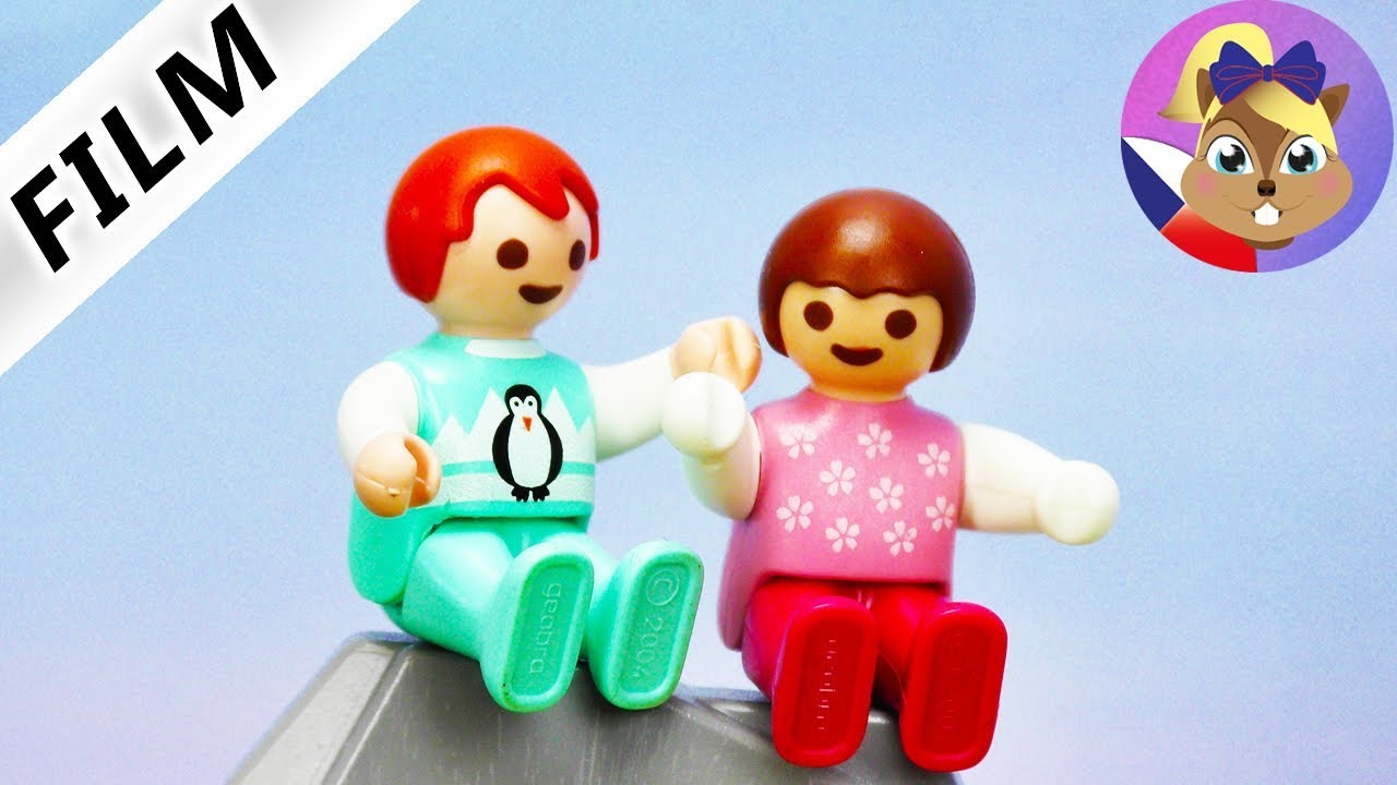 Playmobil příběh | Odvážné děvče na hřišti | Má Ema novou kamarádku? | Rodina Dvořákova