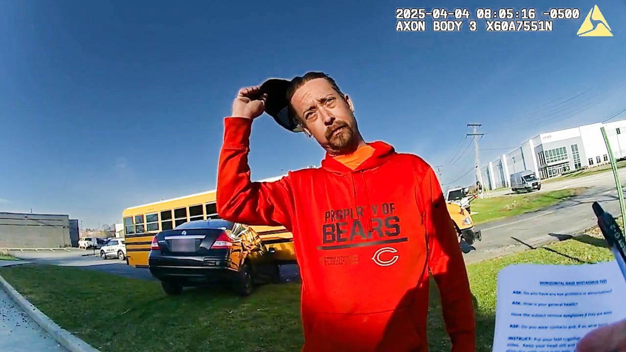 Driver Pretends Being Sober After Crashing Nissan Into School Buss