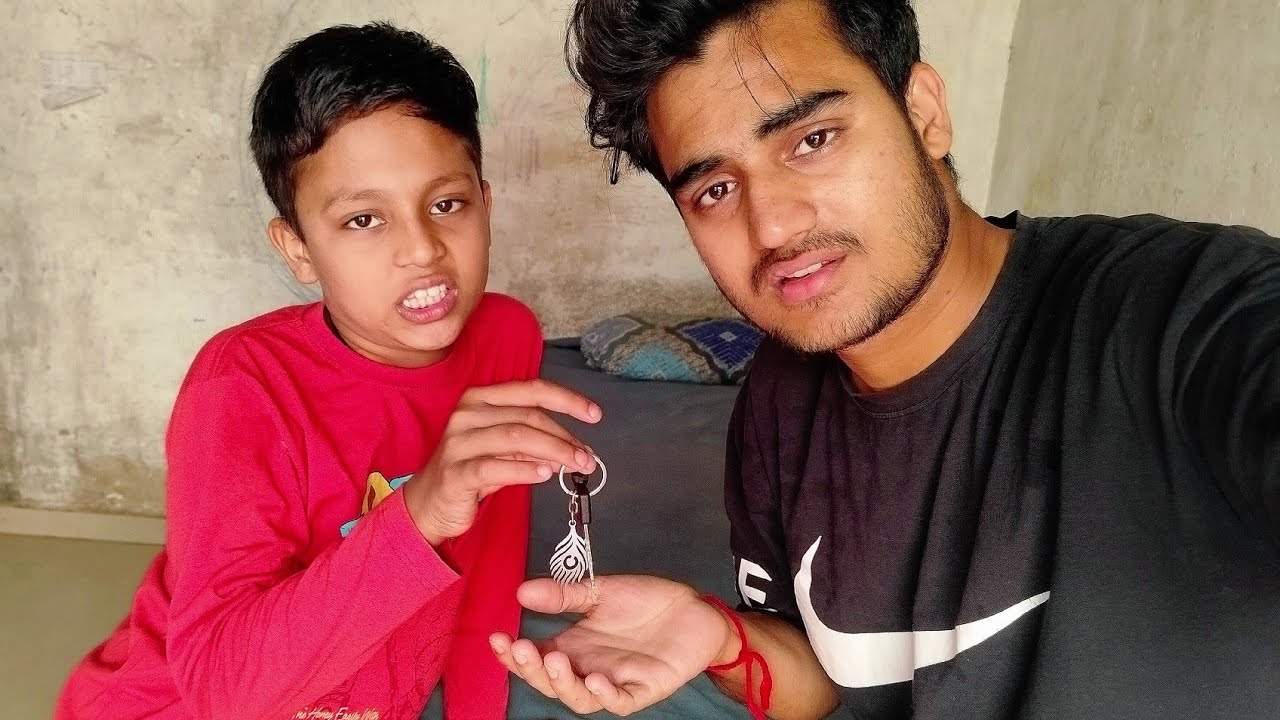 Aaj Bike Ki Chabi Mang Li Akash Ne 😡