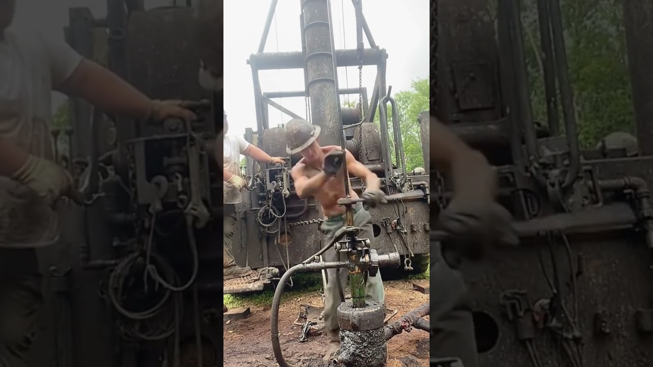 Disassembly process of oil pump rod