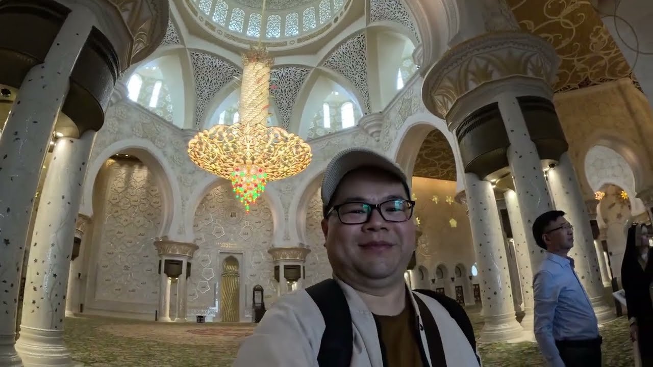 Abu Dhabi, United Arab Emirates (UAE) - Video 4 - December 2025 | Serene SHEIKH ZAYED GRAND MOSQUE