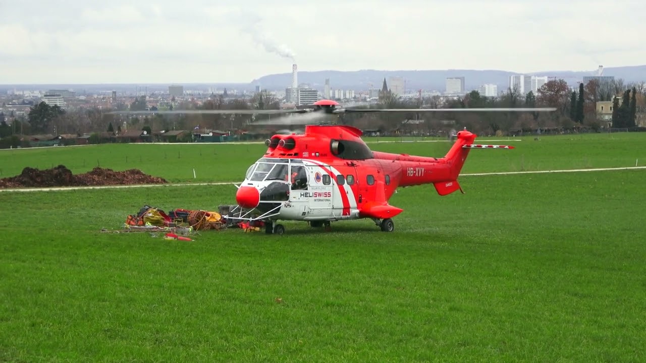 Aerospatiale AS.332C1 Super Puma / Heliswiss International AG