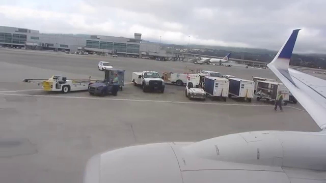 United Airlines Economy Plus | Boeing 757-300 | San Francisco (SFO) to Kona (KOA)
