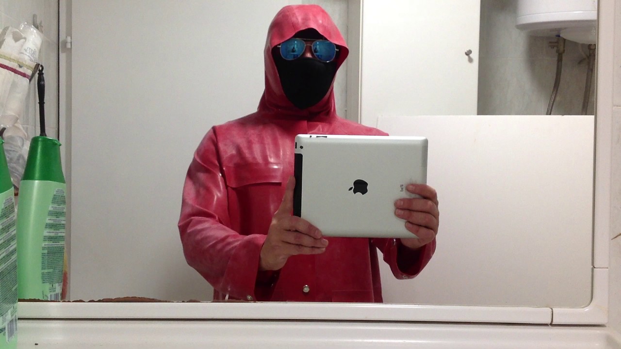 RARE ONE-OF-A-KIND RED RUBBER LATEX JACKET FRIESENNERZ GUMMIJACKE