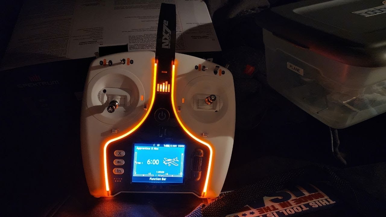 Spektrum NX7e Transmitter Honest 2 Person Review The Rookie And The Pro