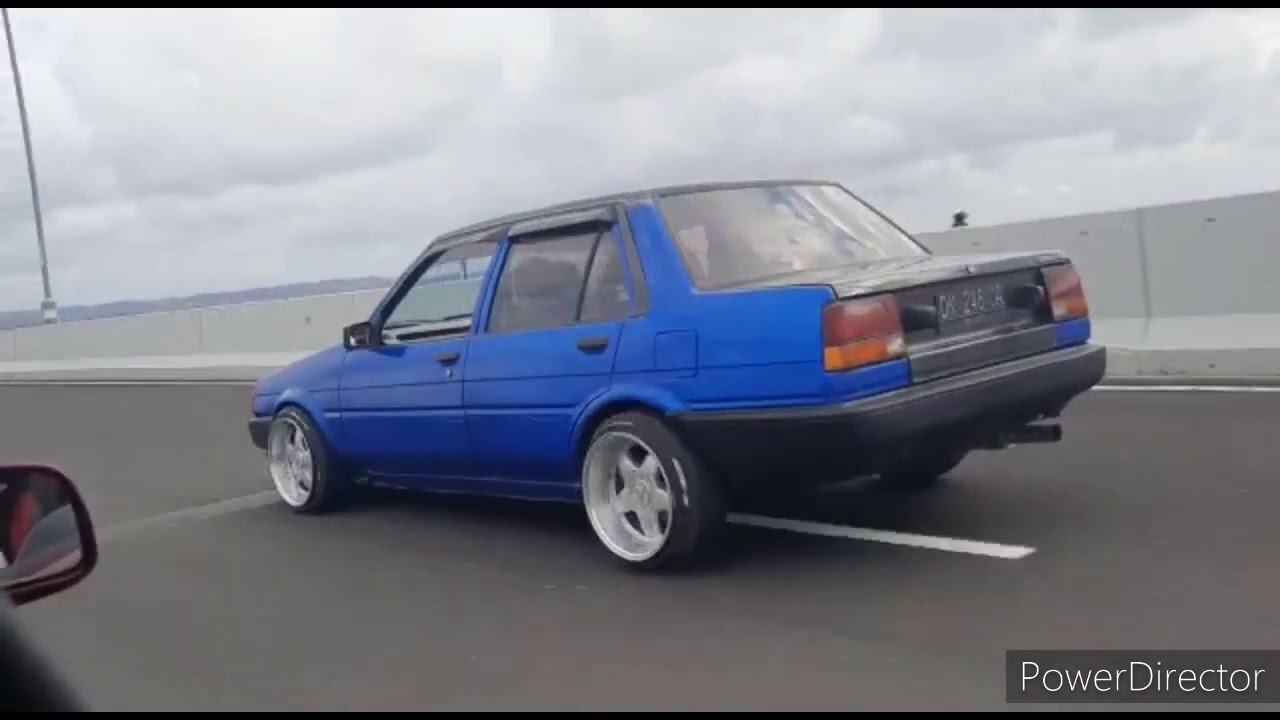 Corolla GL