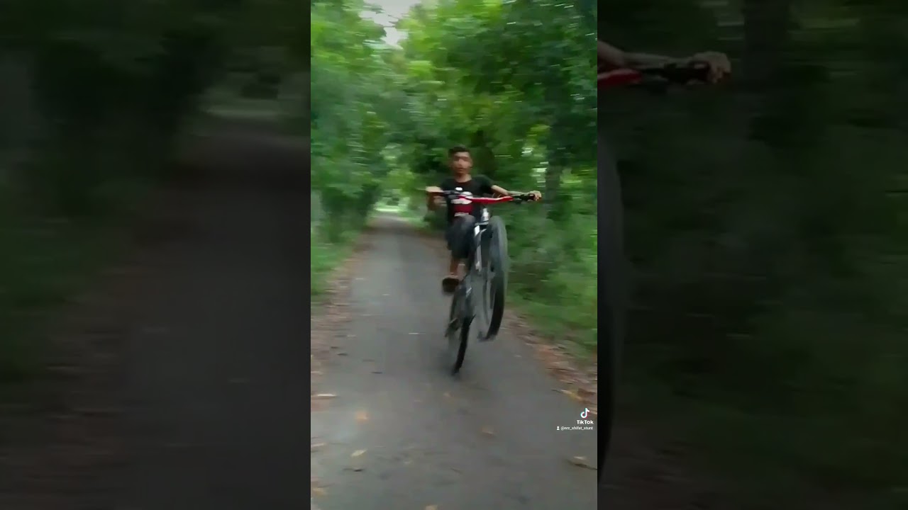 Op vaya 😱😱  cycle stund paretics #stuntvideo #stuntmanfab #cycle #stunt #nrzshifat#nevergiveup