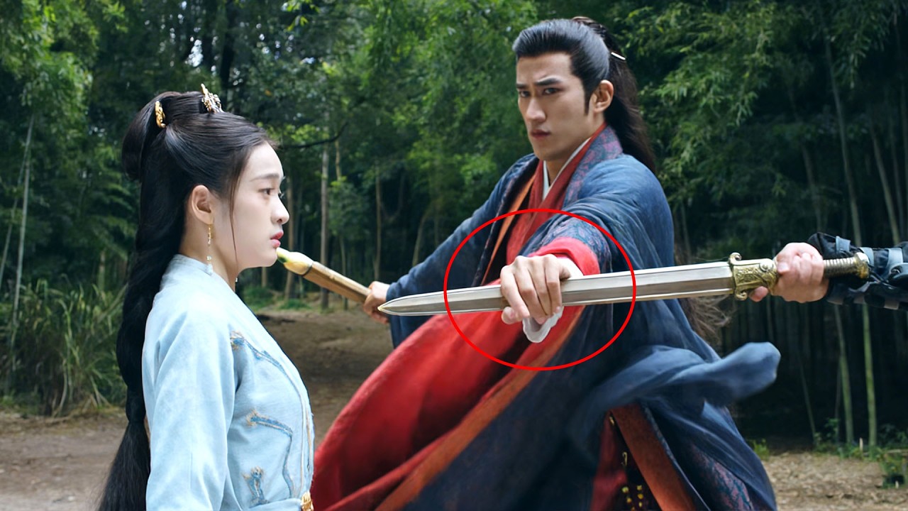 灰姑娘被土匪追殺，王爺幫她擋下致命一劍，大殺四方護她周全！#drama   #张雪迎 #李治廷 #罗云熙