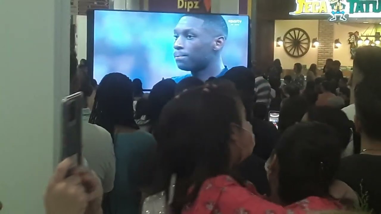 Brazilian crowd at Itaquera watching Argentina x France (Penalties)