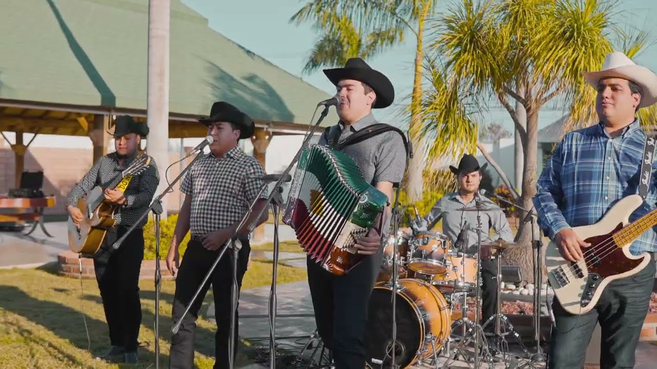 El Piyi - Canelos Jrs