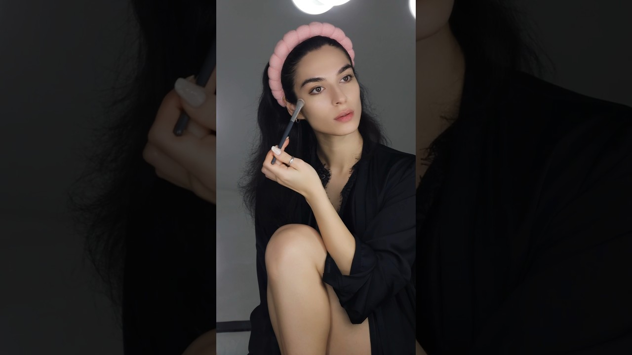 Grwm for gym ✨ who gets ready for gym like me ??? haha #grwm
