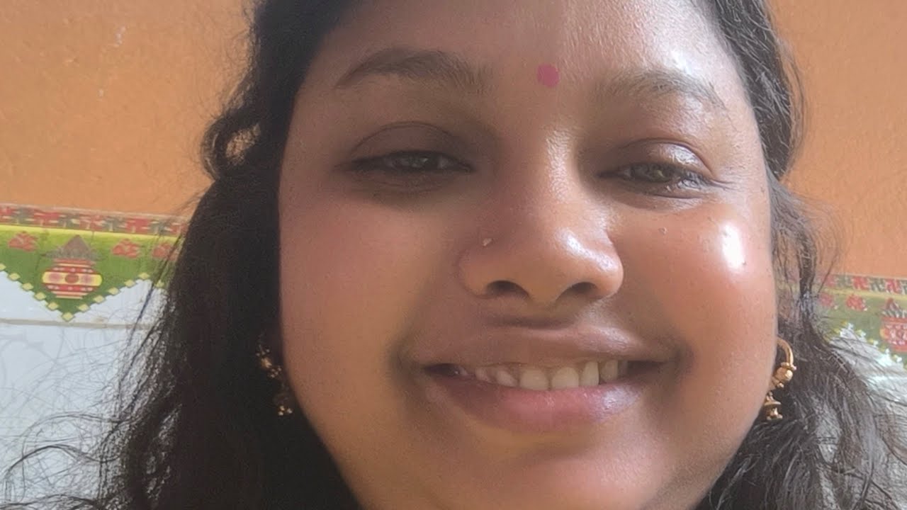 সবার মন জয় করে চলা somvob noy
