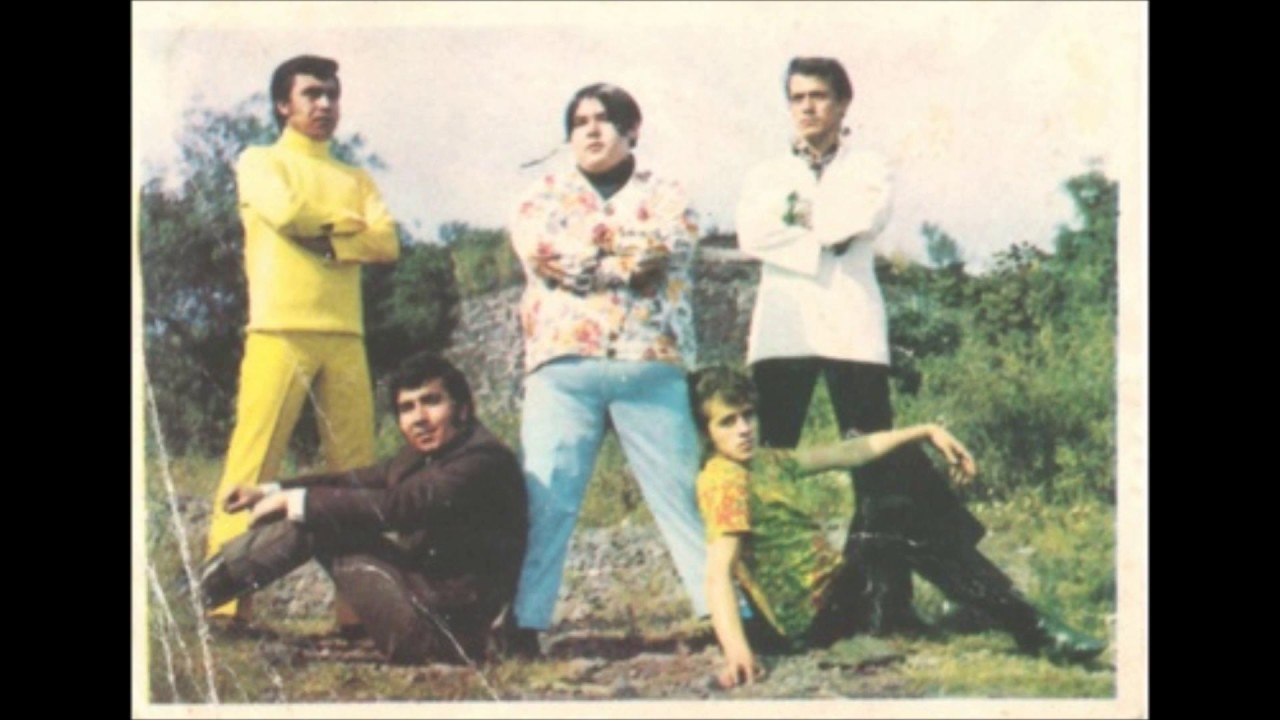 LAS MOSKAS       60's  y  70's ( 9 Exitos COVERS ).