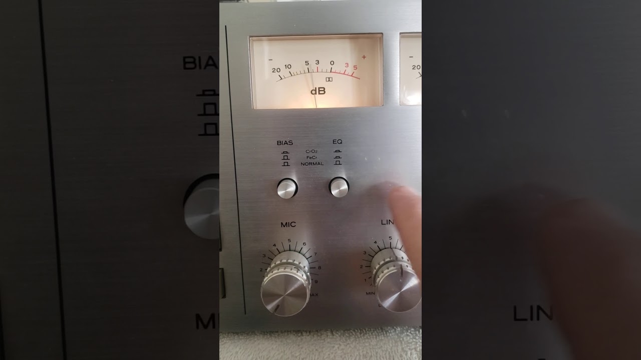 TEAC A-640 STEREO CASSETTE DECK