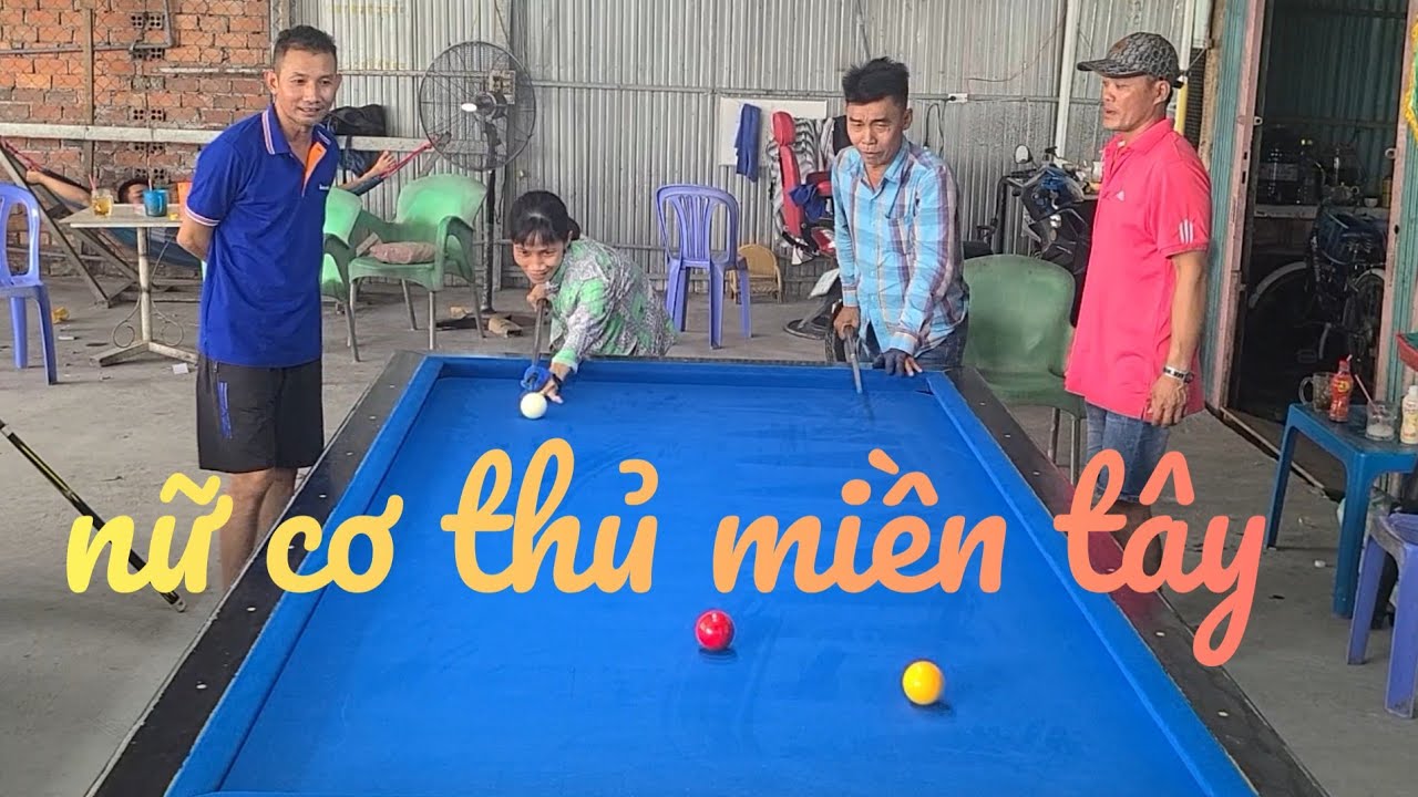cô Trúc tiếp chiêu a Lo đến từ kênh 15 , trận đấu rất hay và hấp dẫn cả nhà mình ko xem uổng lắm nha