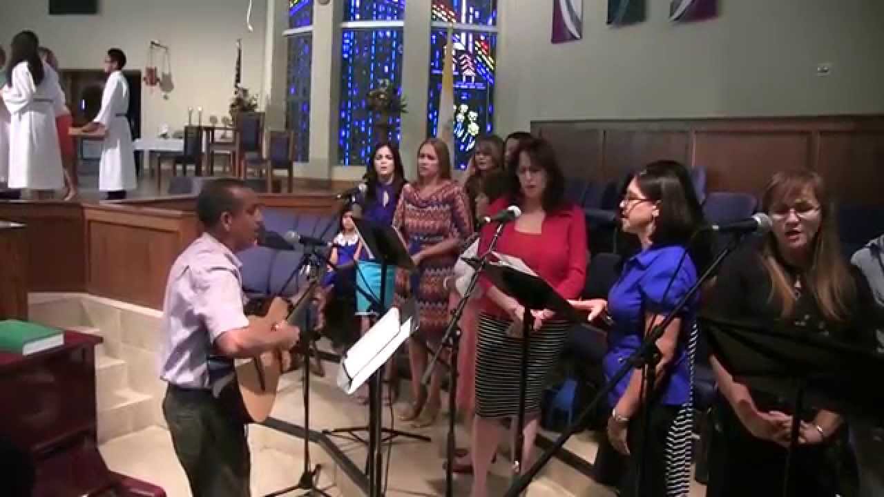 ALABO TU BONDAD - CORO DE LA IGLESIA CATÓLICA DE HOLY REDEEMER, KISSIMMEE, FLORIDA