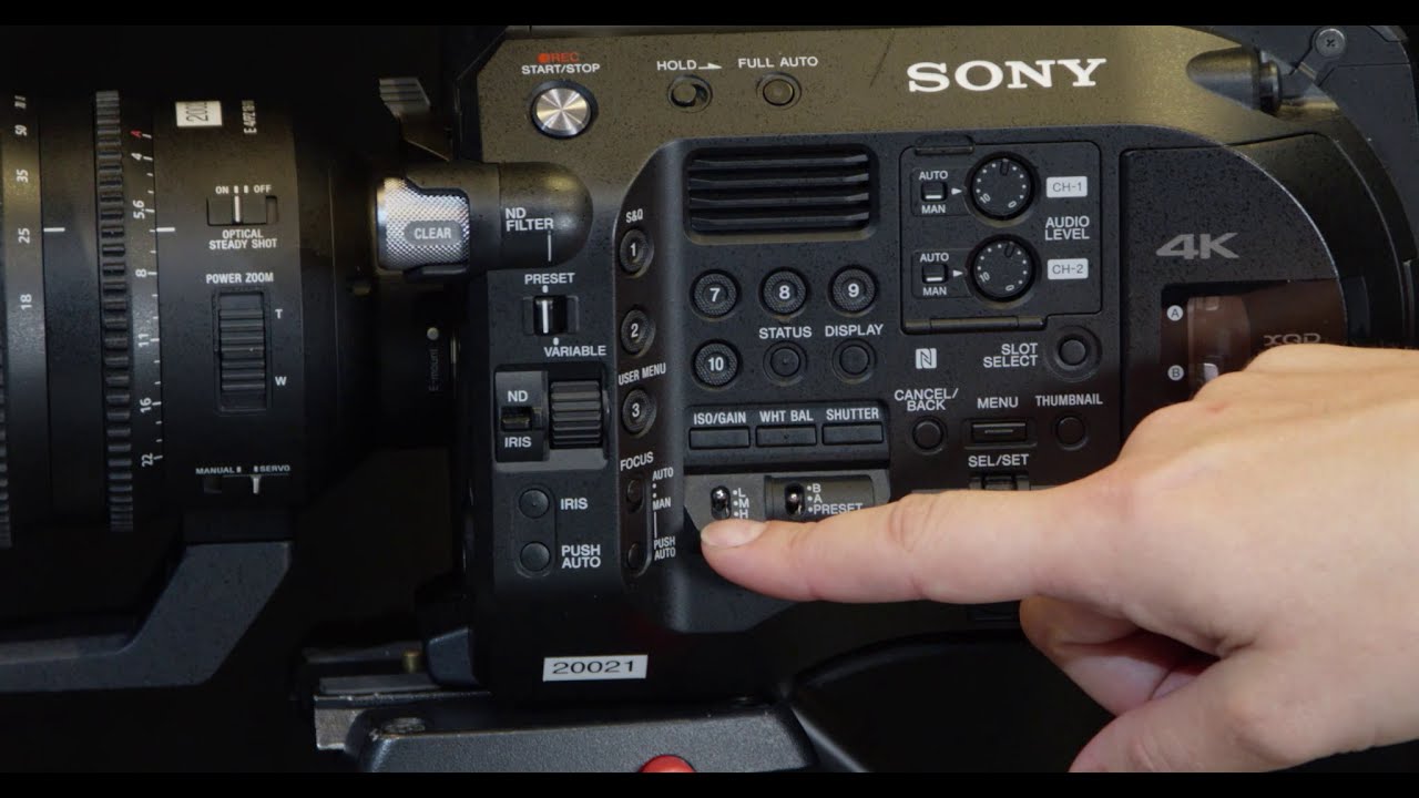 Sony PXW FS7 MKII orientation to camera body