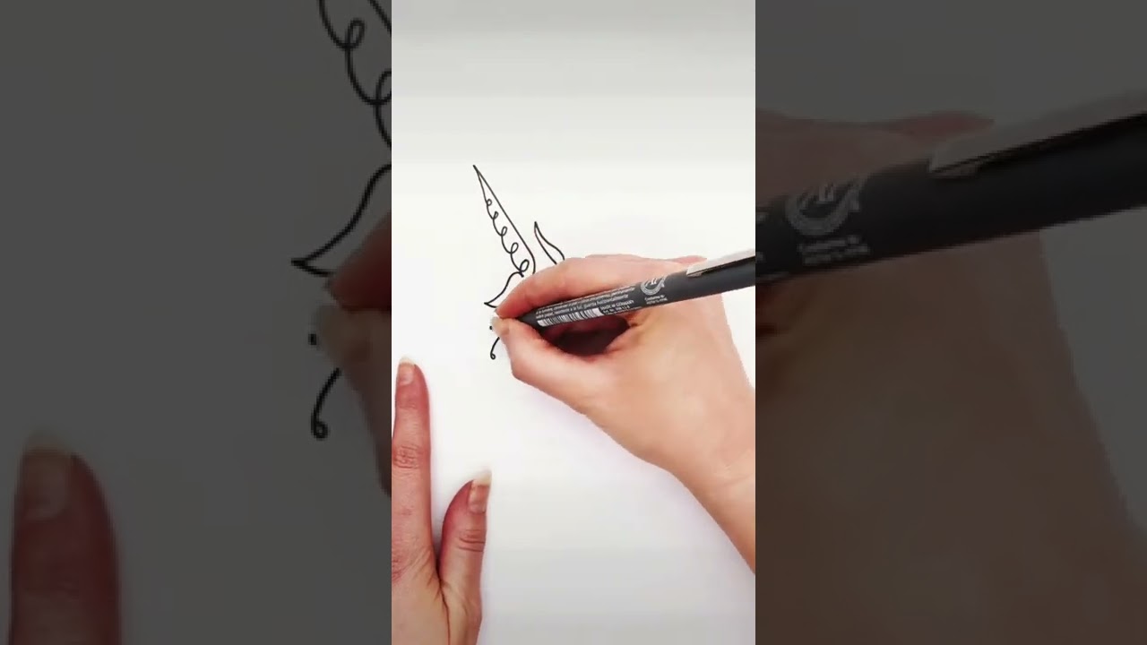 Drawing a UNICORN in one continuous line | one line minimal art #shorts