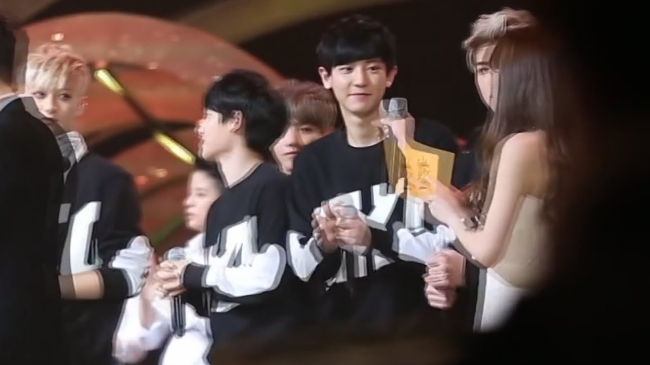 140116 Chanyeol - Sehun & Taeyeon - 28th Golden Disk Awards