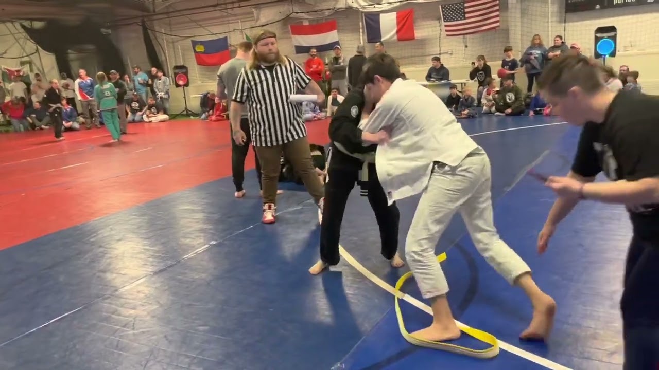 First match in Gi boy vs girl
