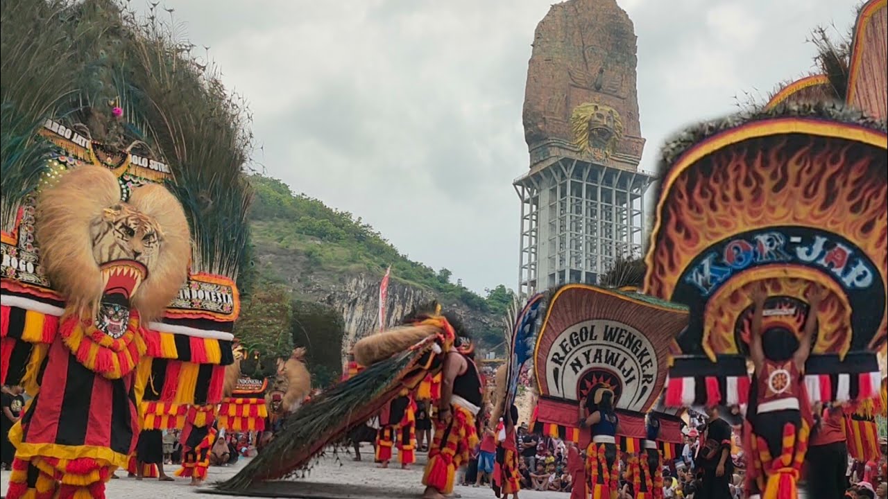 MERINDING❗BARONGAN REOG PONOROGO TERBESAR GEGERKAN DUNIA LIVE MONUMEN REOG TERBARU TAHUN BARU 2026