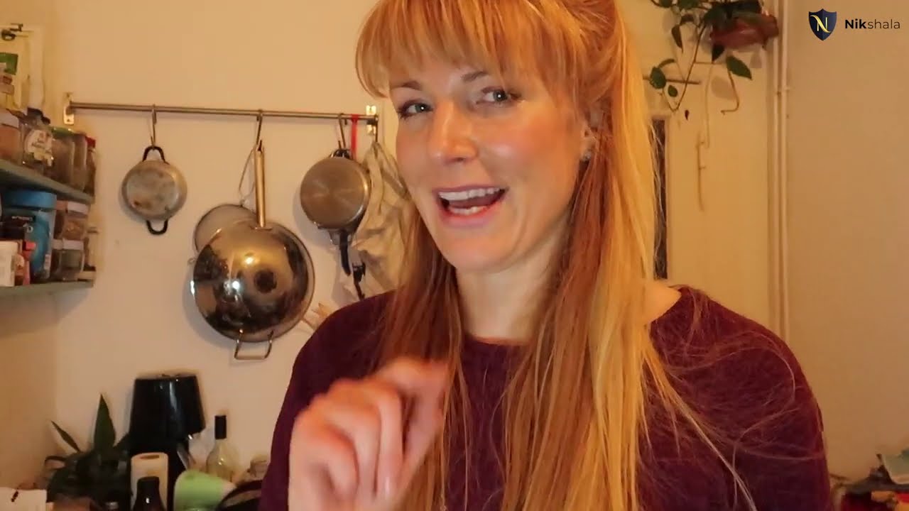 GERMAN TRYING CHOLE BHATURE FOR THE FIRST TIME