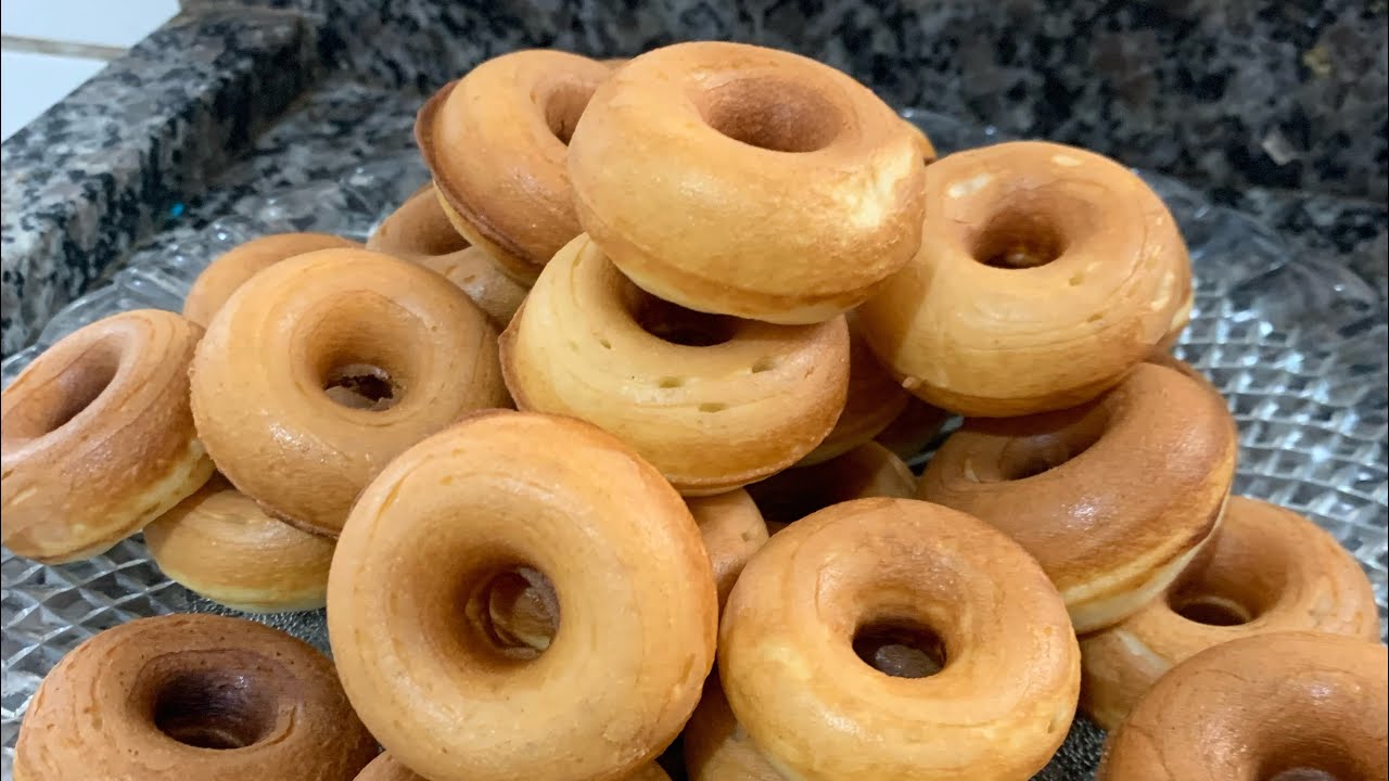 Receita de mini donuts assados #cakedonuts