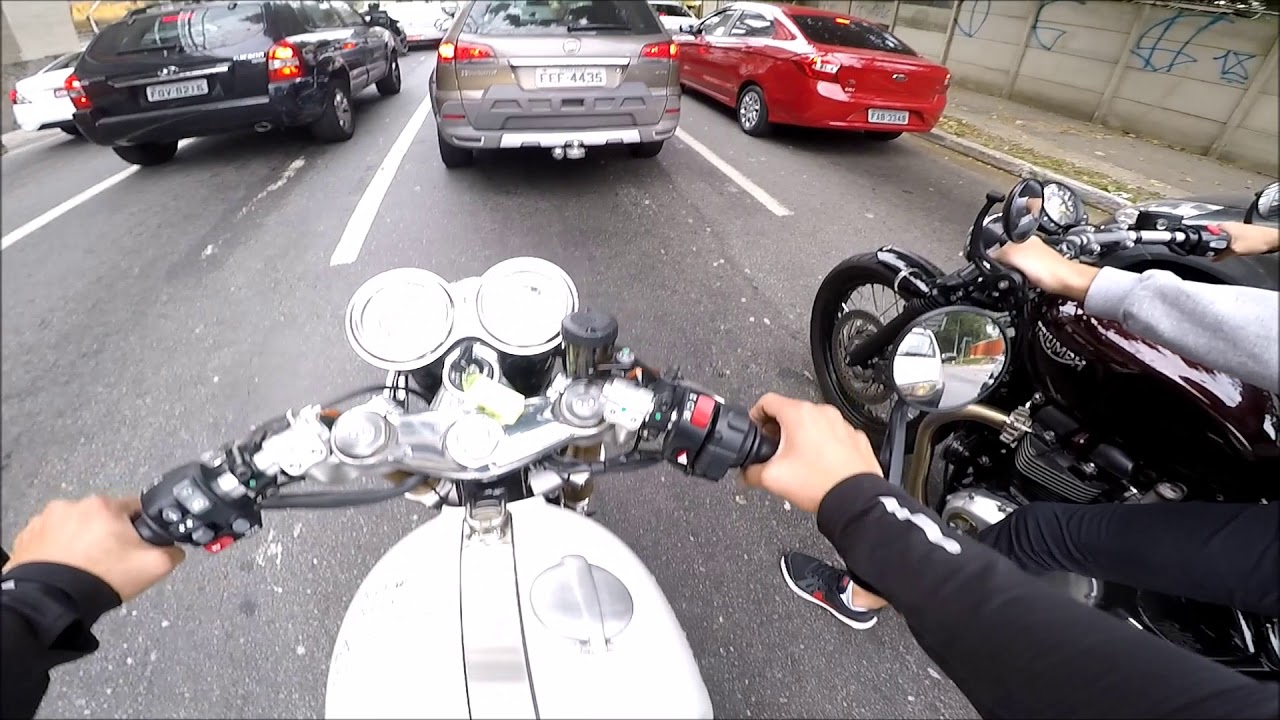 Espetacular Triumph Thruxton R1200 - TEST RIDE