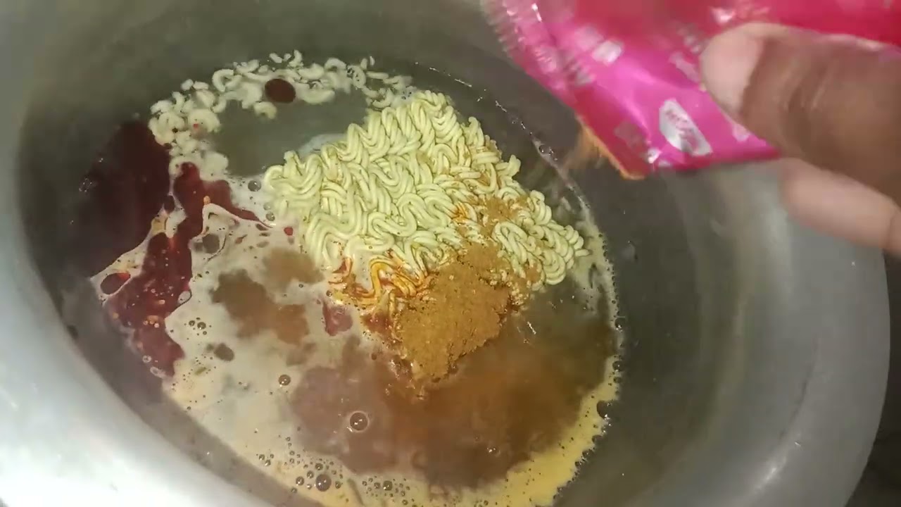 नूडल्स बनाने की रेसिपी