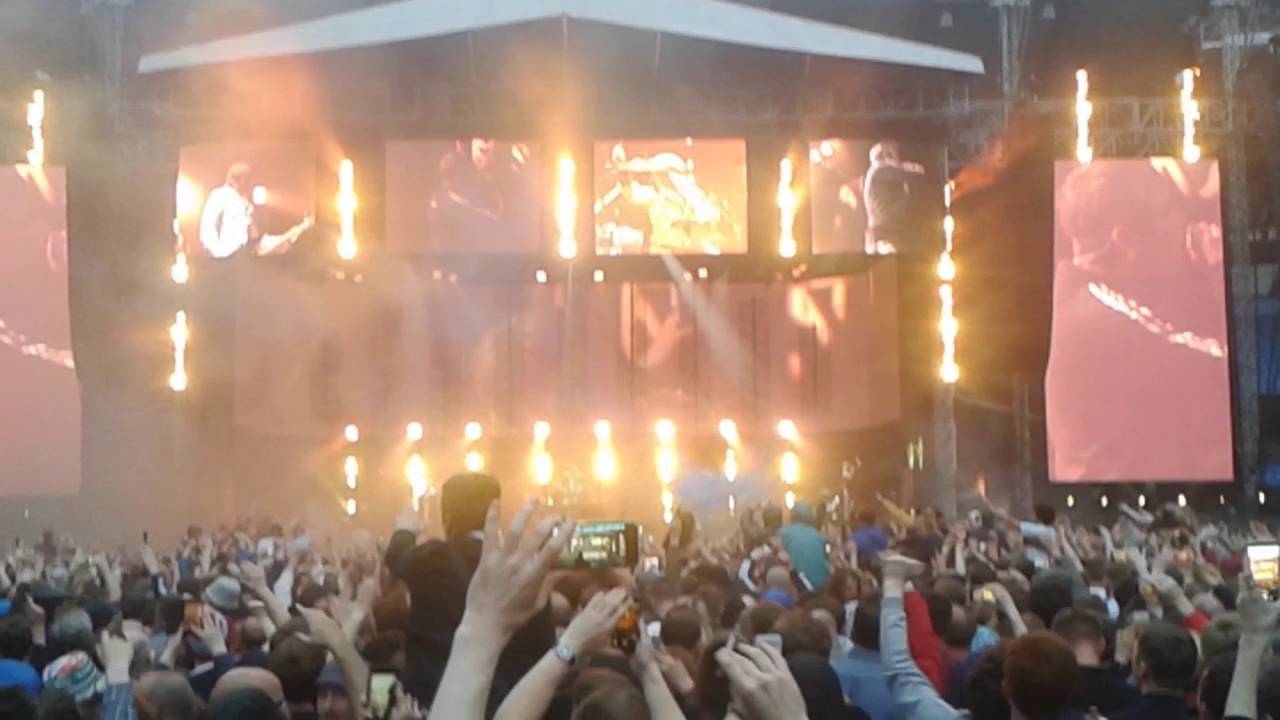 I Wanna Be Adored ~ The Stone Roses. Etihad Stadium 15/6/16