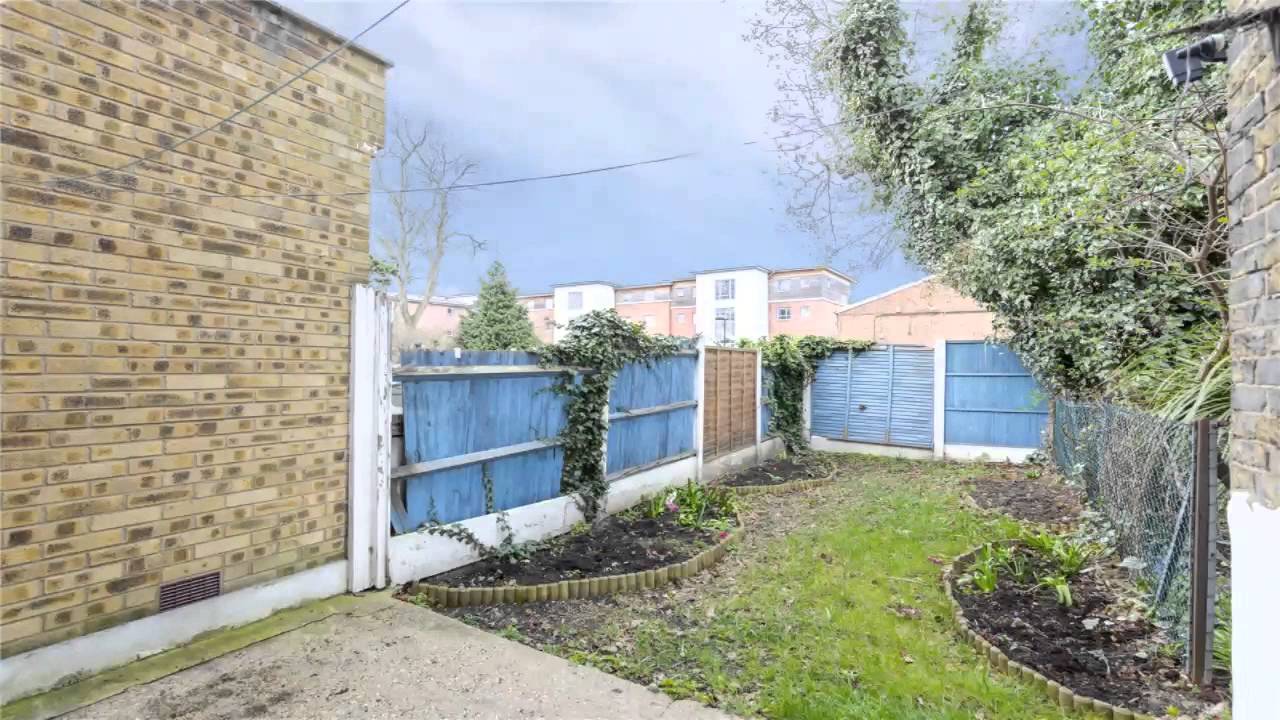 North Street, Romford, Essex, RM1